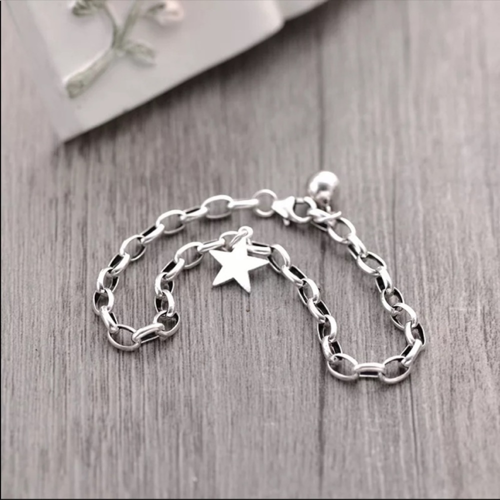 NEW 925 STERLING SILVER STAR BRACELET - Picture 3 of 8